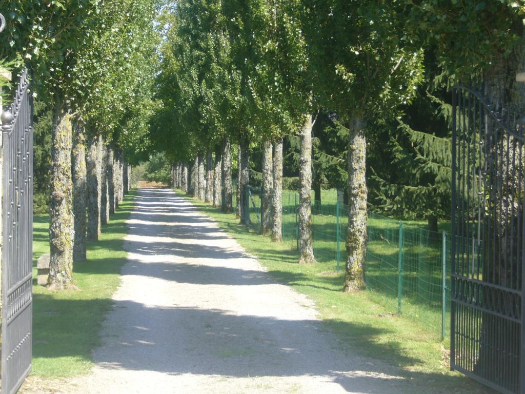 Allee Des Peupliers Bed & Breakfast Chevigny ภายนอก รูปภาพ